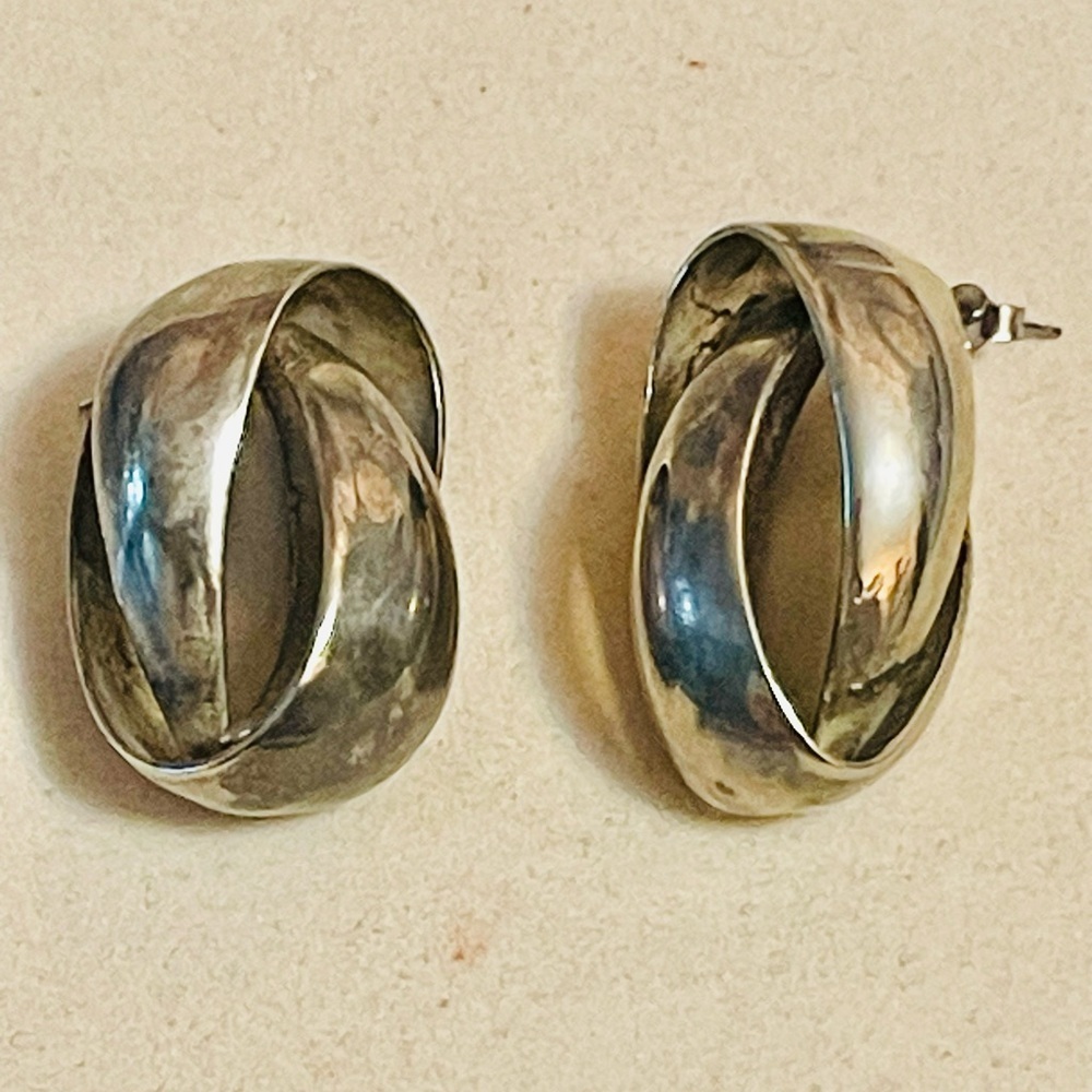 VTG Swirl Hoop heavy Stud Earrings